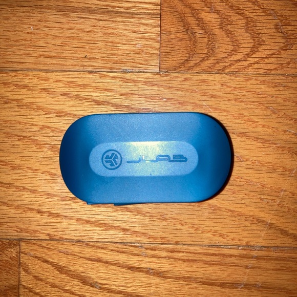 Jlab Bluetooth Wireless Headphone Charging Case - Picture 4 of 5